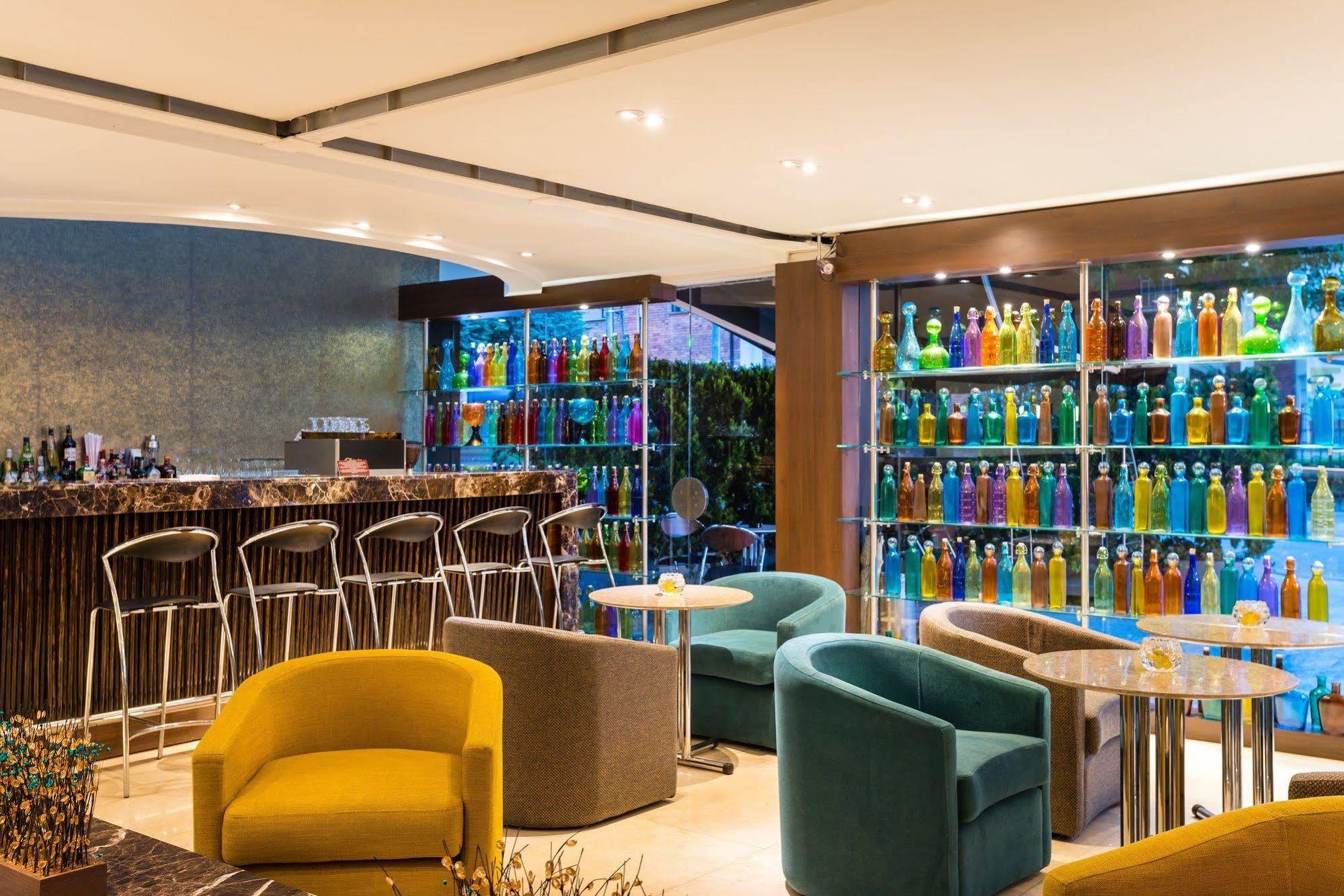 Hotel Lugano Suites Bogotá Exterior foto