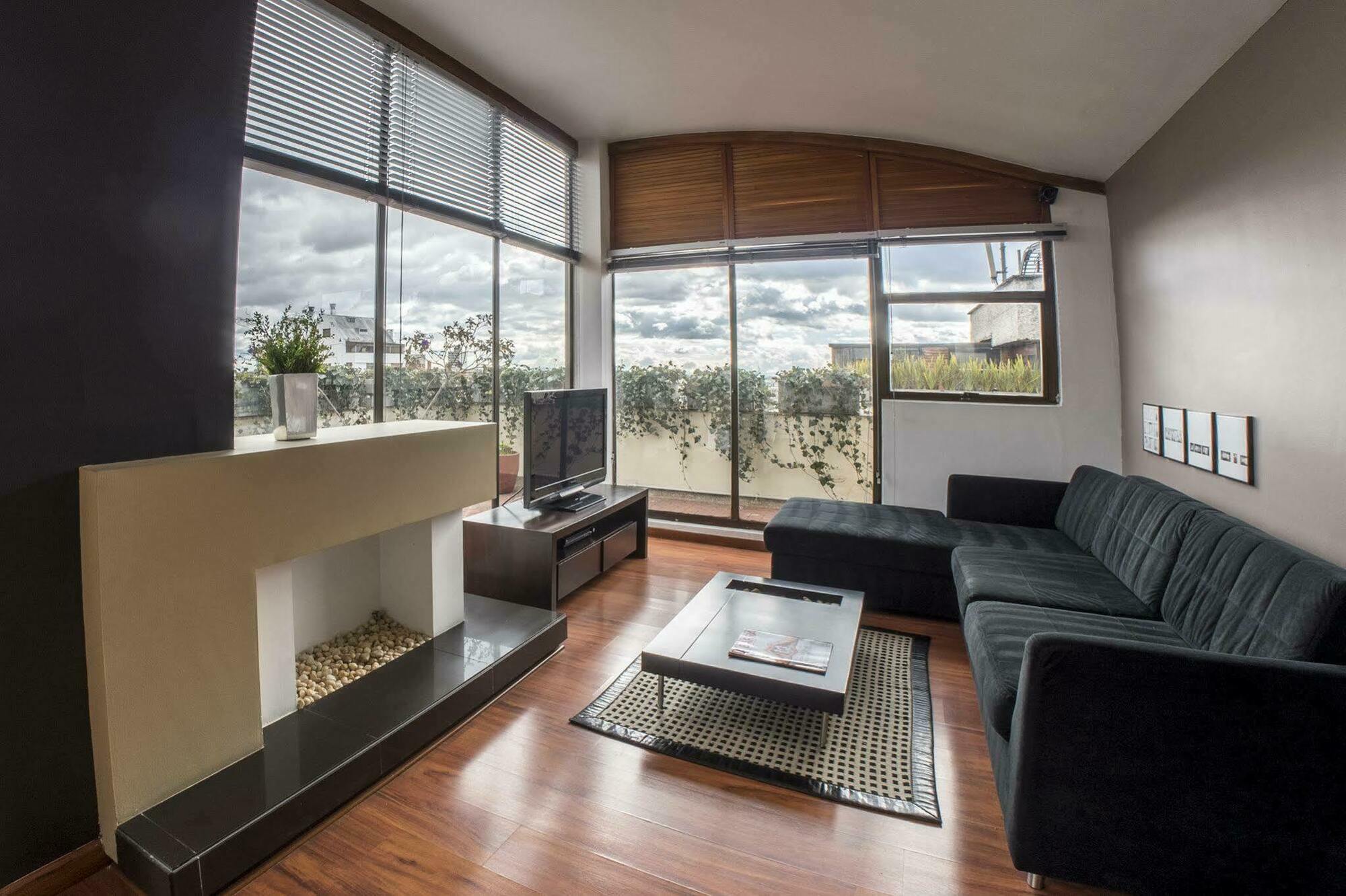 Hotel Lugano Suites Bogotá Exterior foto